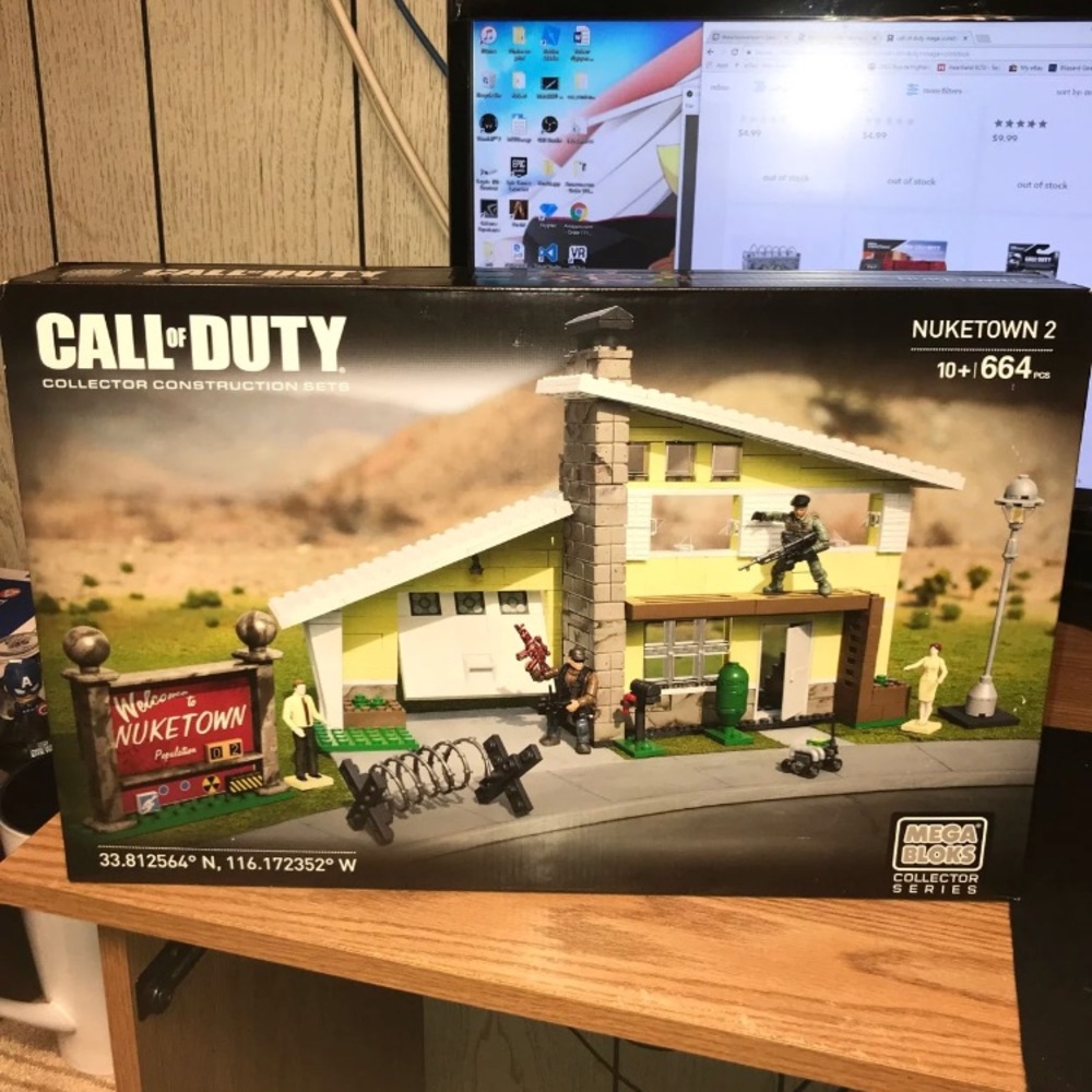 Mega bloks LEGO call of duty nuke town 2